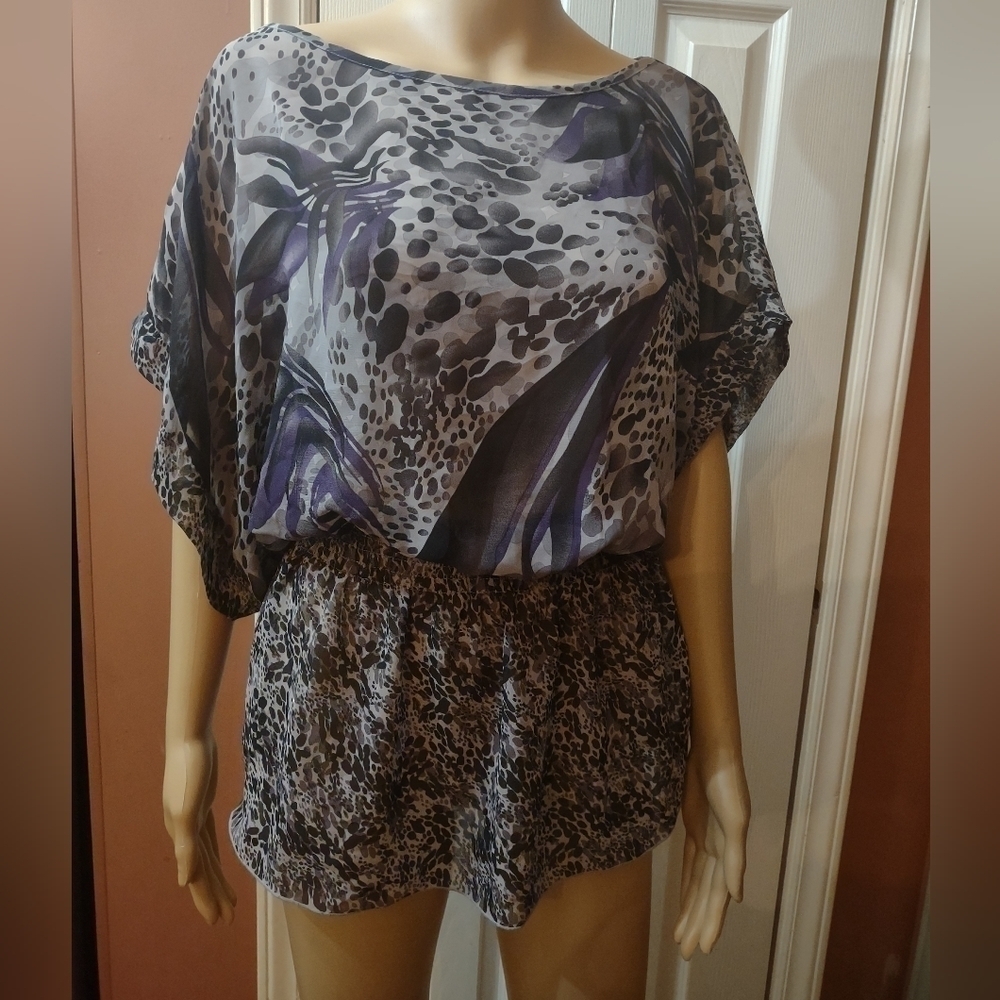 MILEY CYRUS MAX Sheer Top Peasant -SHIRT JUNIORS LARGE Scrunch